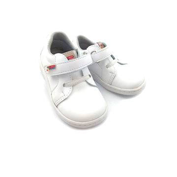 Zapatos de bebé y niño Pocholin blancos