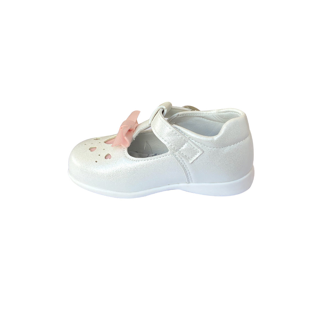 White/pink
