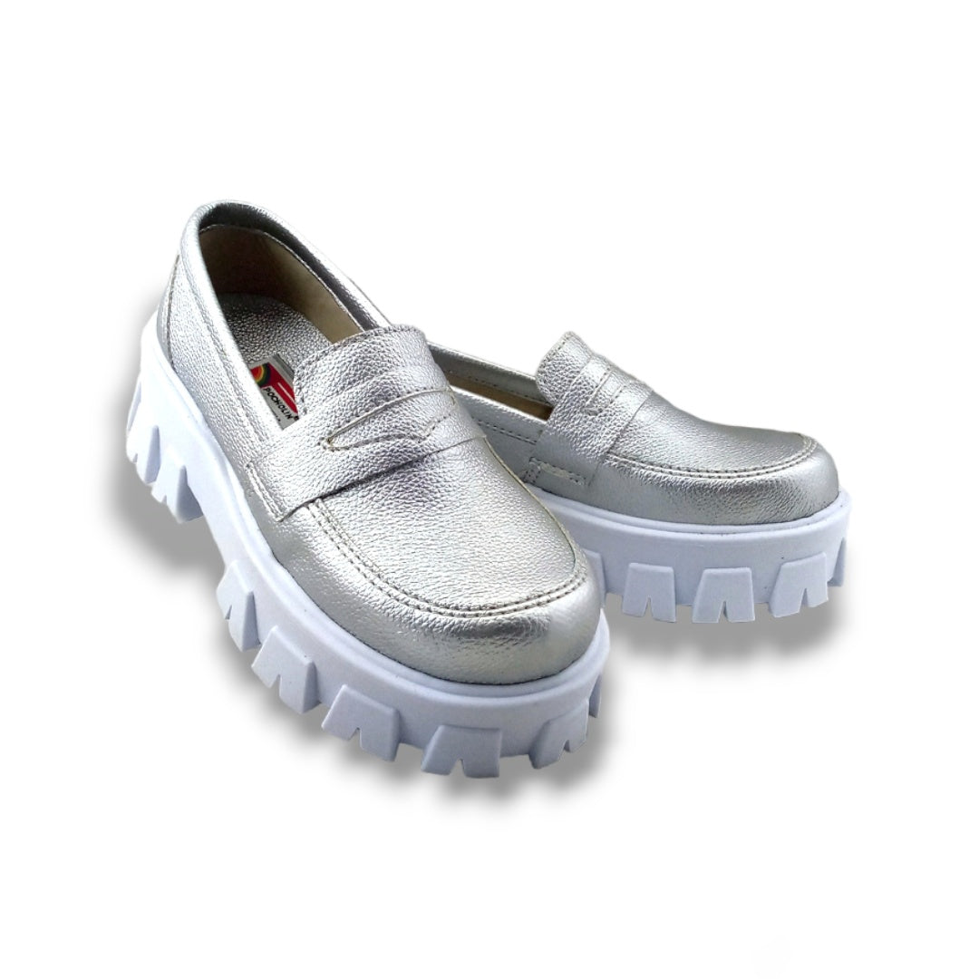Mocasines de niña plateados